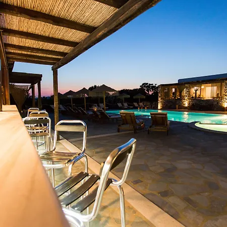 Parosland Hotel Alikí