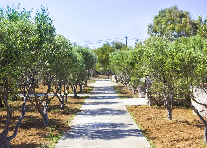 Parosland מלון Alikí