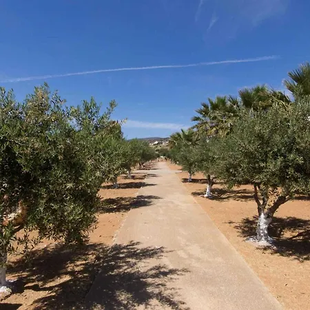 Ξενοδοχείο Parosland Αλυκή