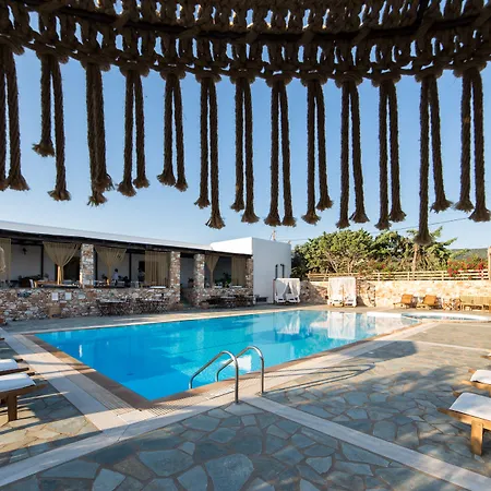 Parosland Ξενοδοχείο 4*