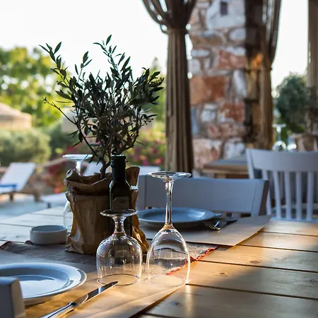 Ξενοδοχείο Parosland 4*