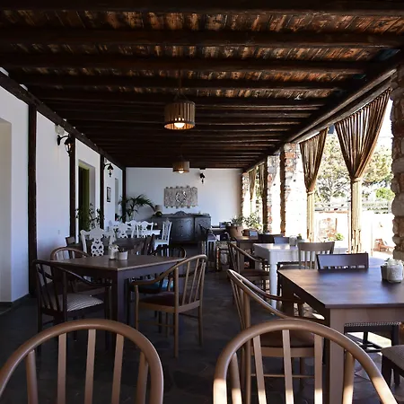 Ξενοδοχείο Parosland Αλυκή