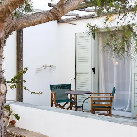 Parosland Ξενοδοχείο Αλυκή