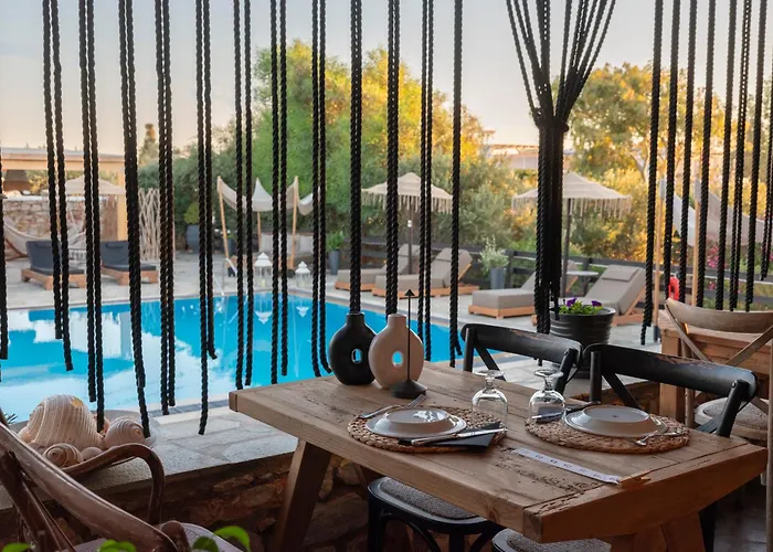 ホテル Parosland Alikí