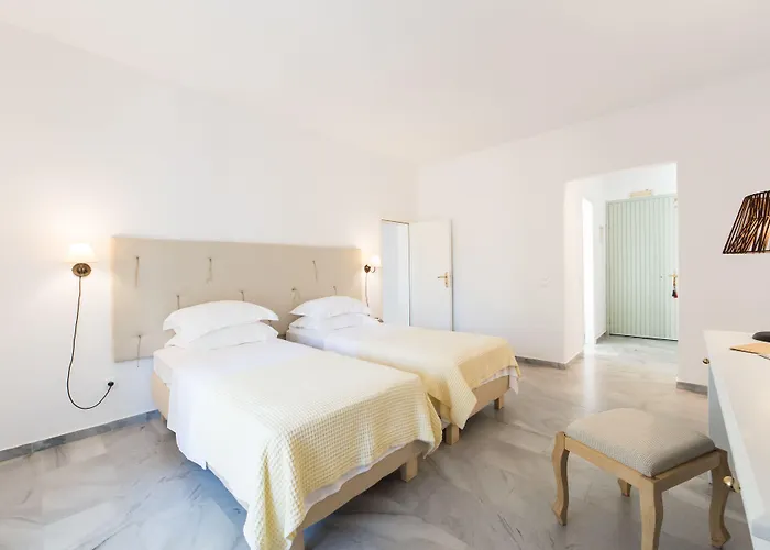 Parosland ホテル Alikí